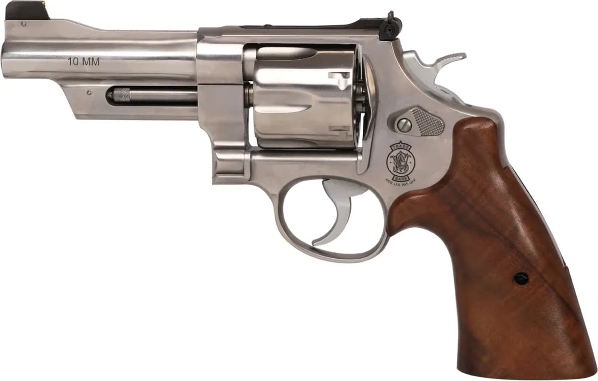 Smith & Wesson Model 610