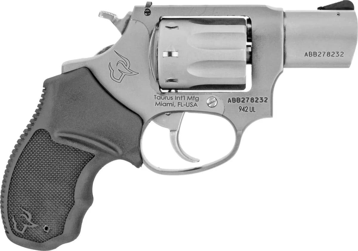 Taurus 942