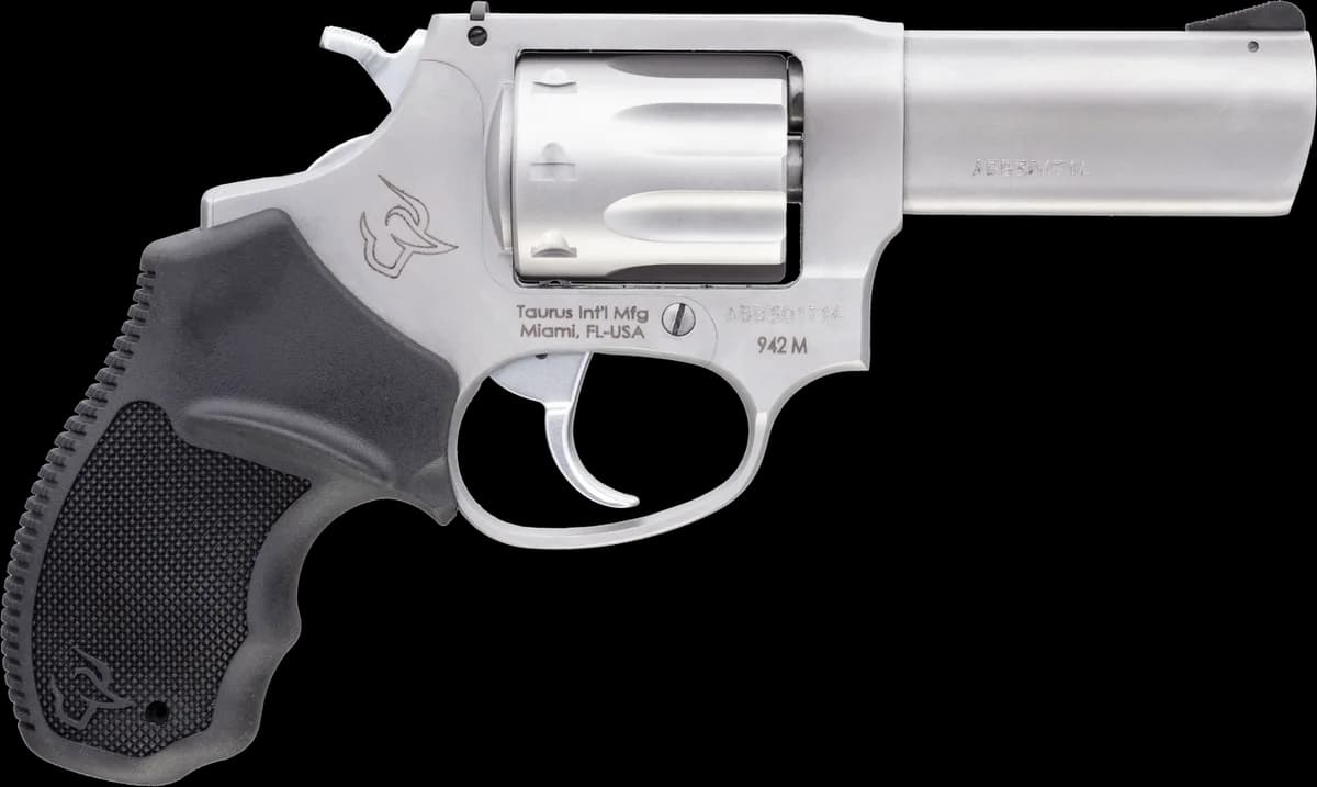 Taurus 942