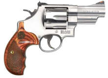 Smith & Wesson Model 629 Deluxe